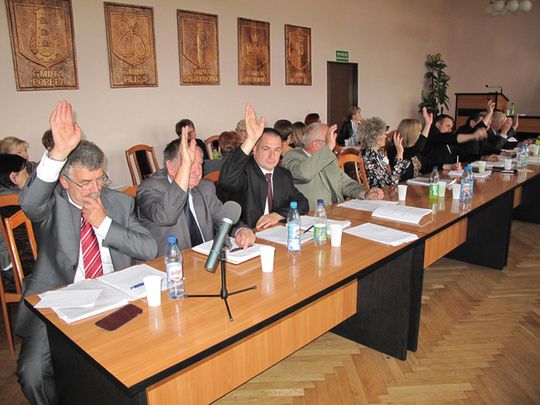 KOMISJA ŚLEDCZA ZBADA PRZETARGI W SZPITALU