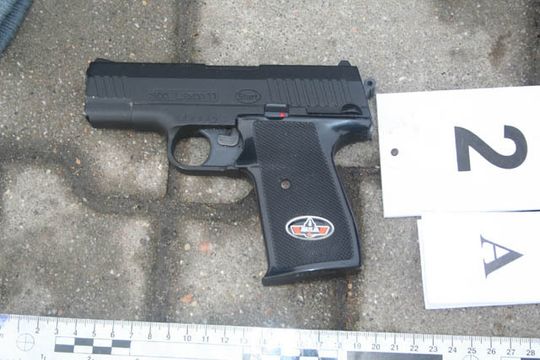 BRACIA C. WPADLI W MIERZĘCICACH