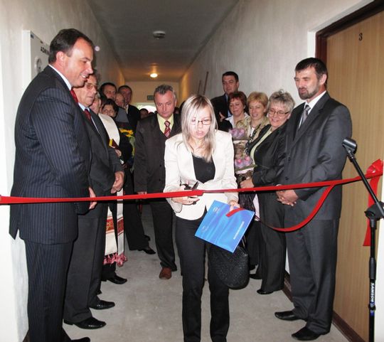 NOWE MIESZKANIA CZEKAJĄ NA ŁAZOWIAN