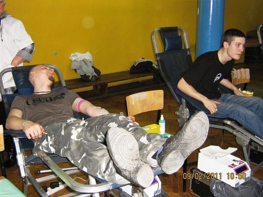 IGŁY IM NIE STRASZNE