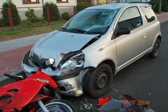 MOTOCYKLISTA CIĘŻKO RANNY