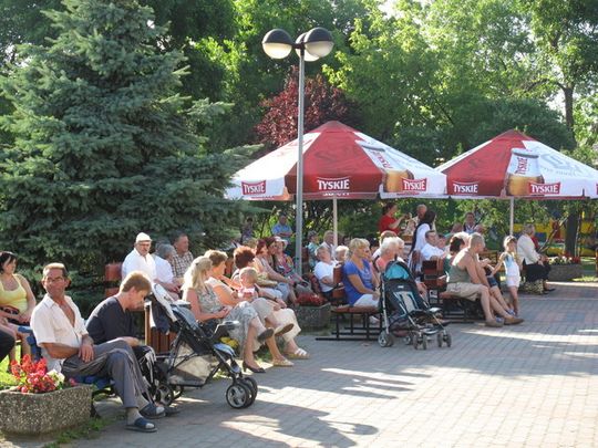 OGRODZIENIEC NA SWOJSKĄ NUTĘ