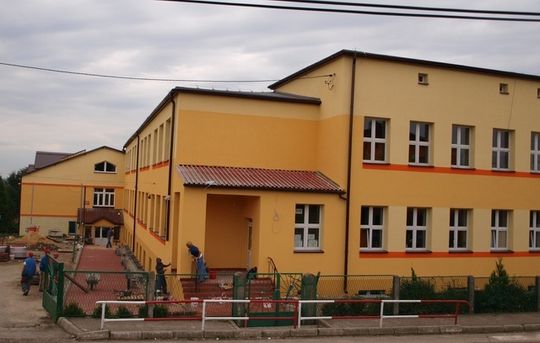 OSTATNI DZWONEK NA REMONTY