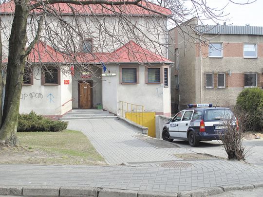 POSTERUNKI W PORĘBIE I KROCZYCACH DO LIKWIDACJI