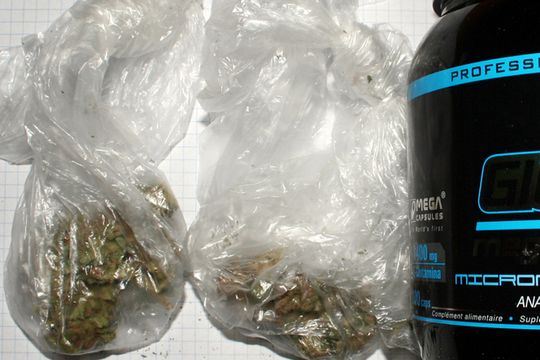 NARKOTYKI TRAFIAŁY DO DYSKOTEK?