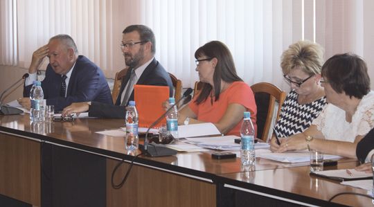 POWIATOWI GROŻĄ OGROMNE ZWROTY ŚRODKÓW