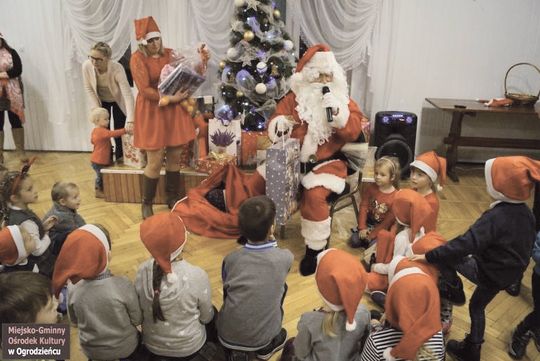 WYJĄTKOWY GOŚĆ Z LAPONII ODWIEDZIŁ DZIECI Z OGRODZIEŃCA