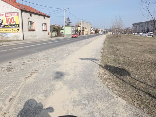 WSZĘDZIE TE DZIURY!