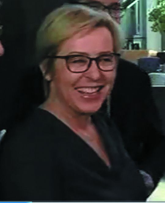 europoseł Jadwiga Wiśniewska pyta o Romów na basenie: KIEDY ONI OPUSZCZĄ BASEN?