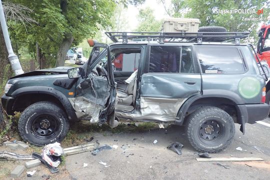 NA DK 78 MOTOCYKL UDERZYŁ W BOK TERENÓWKI