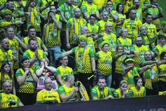 PORAŻKA JURAJSKICH RYCERZY PO TIE-BREAKU